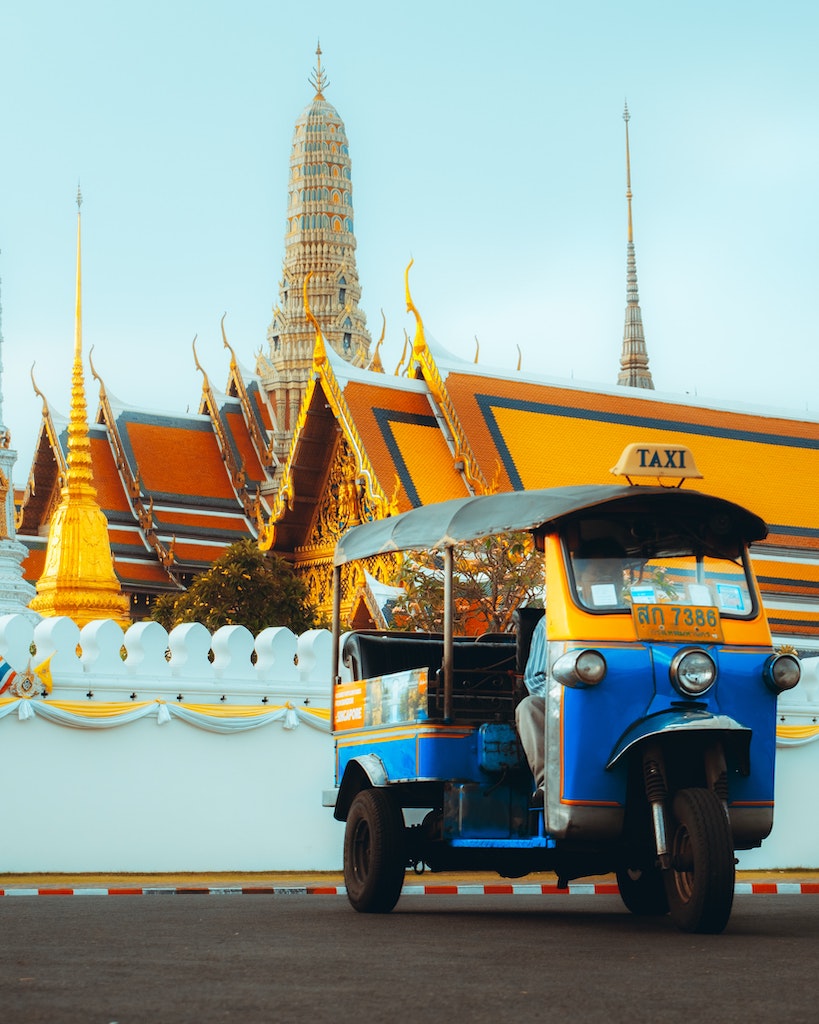 New international direct routes from Singapore to Bangkok and Phuket